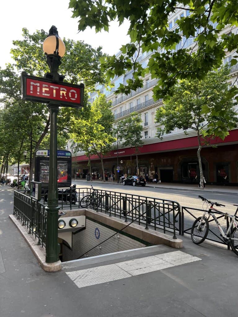 Paris metro
