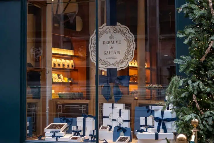 Souvenirs I would bring home from paris