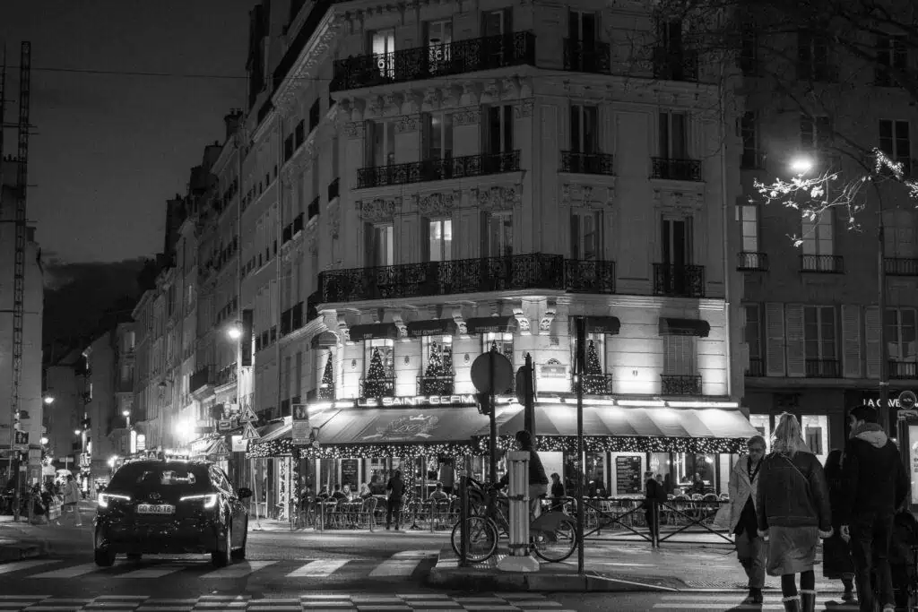 Paris in the winter everyday parisian