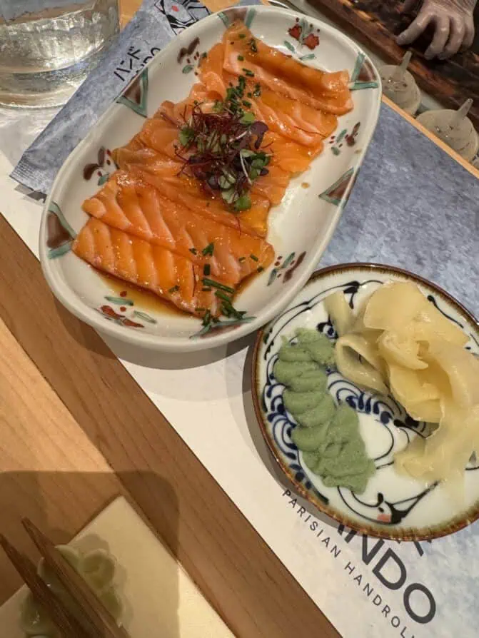 Hando Sushi Parisian Handroll