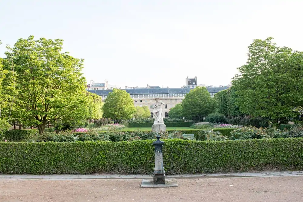palais royal paris, france rebecca plotnick