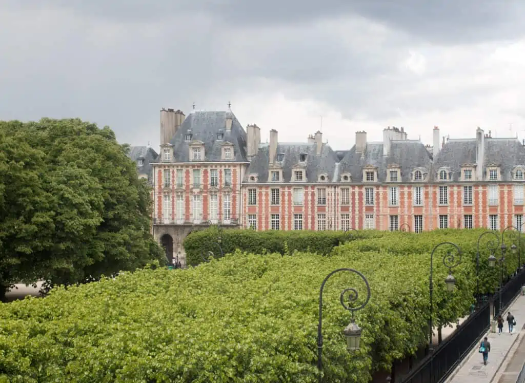 Paris hotels Place des Vosges Paris hotels views